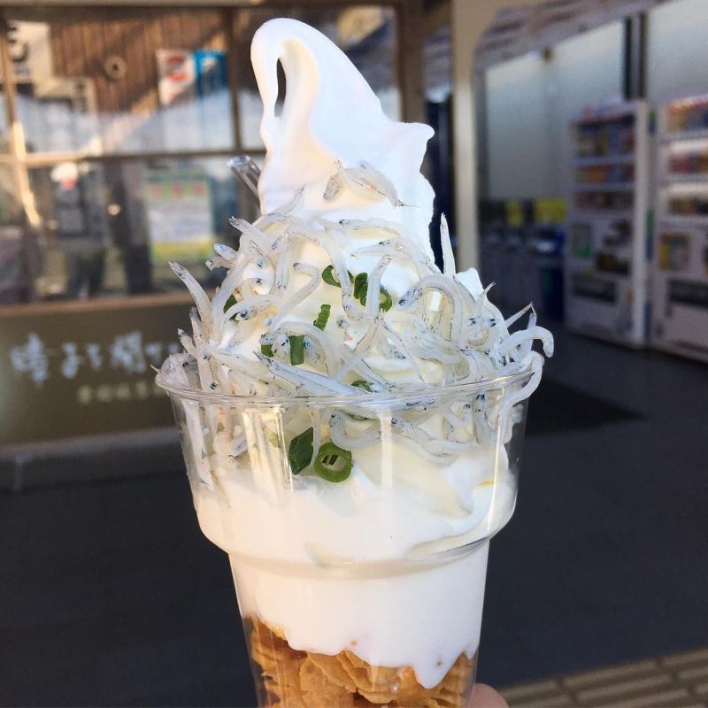 kem cá trích kem cá trích